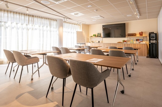 BW Plus Suitcase La Défense